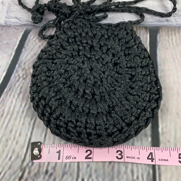 Beautifully Simple Black Crochet Shoulder/Crossbody Bag - Picture 7 of 17